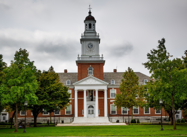 Harvard Sues the Trump Administration. Battle for Academic Freedom or chance for European education?