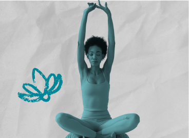 Juraj pratica yoga per 1 euro, ispirato dal suo soggiorno in India