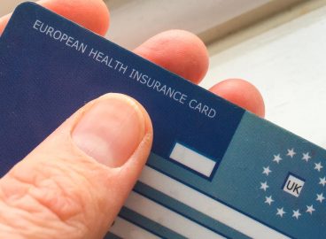 Cardul european de asigurări sociale de sănătate: plasă de siguranță sau doar un simbol?