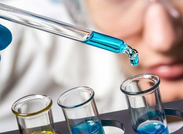 Chemia równych szans: staże w branży chemicznej