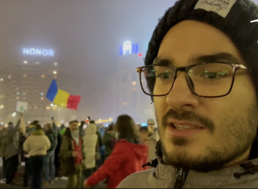 Protest for independence of justice in Bucharest. Young people voice